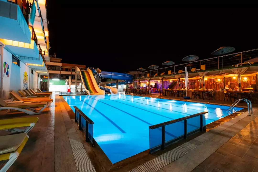 Ataş Aqua Otel